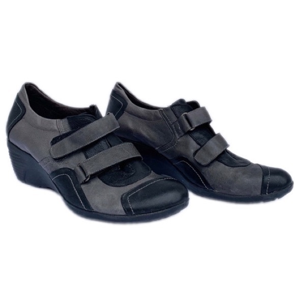Jose Saenz Comfort Light Wedge Shoes